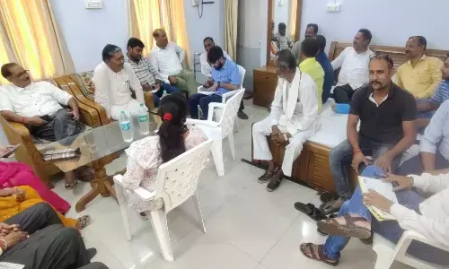 भाजपा जिलाध्यक्ष ने ली कार्यकर्ताओं की बैठक, बैठक में पवई विधायक भी रहे शामिल भाजपा जिलाध्यक्ष ने ली कार्यकर्ताओं की बैठक, बैठक में पवई विधायक भी रहे शामिल