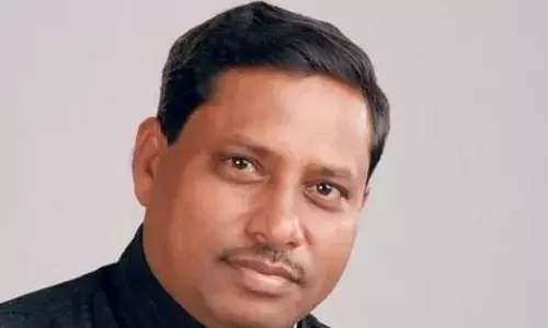 भाजपा सांसद रामशंकर कठेरिया की सजा पर कोर्ट ने लगाई रोक