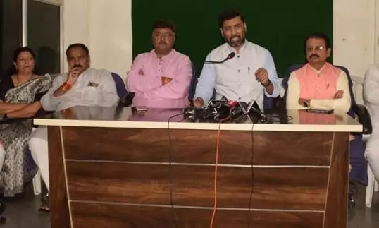 पच नहीं रही भाजपा की सरकार, कई राज्यों में असंतोष पच नहीं रही भाजपा की सरकार, कई राज्यों में असंतोष