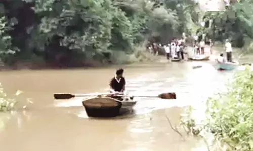 आबादी में 50 फीसदी फिर भी पिछड़ेपन से जूझ रहे आदिवासी