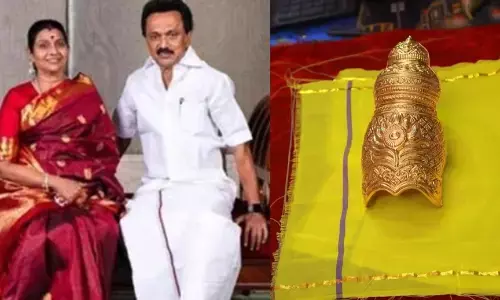 स्टालिन की पत्नी ने गुरुवायुर मंदिर को सोने का मुकुट दान किया, 14 लाख है कीमत स्टालिन की पत्नी ने गुरुवायुर मंदिर को सोने का मुकुट दान किया, 14 लाख है कीमत