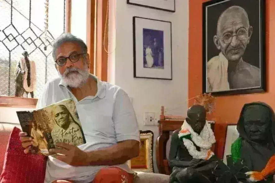 तुषार गांधी की शिकायत पर भिड़े के खिलाफ मामला दर्ज, की थी महात्मा गांधी के खिलाफ अपमानजनक टिप्पणी
