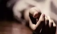 महिला ने थाने में की जहर पीने की नौटंकी महिला ने थाने में की जहर पीने की नौटंकी
