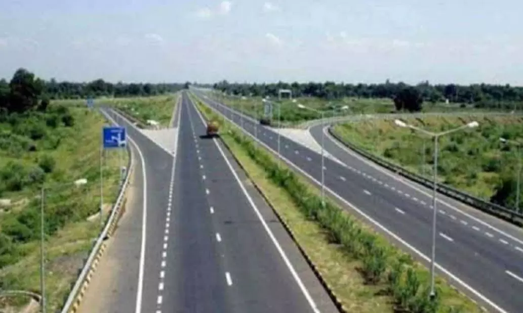 बुंदेलखंड एक्सप्रेस-वे को सोलर एक्सप्रेस-वे बनाएगी सरकार बुंदेलखंड एक्सप्रेस-वे को सोलर एक्सप्रेस-वे बनाएगी सरकार