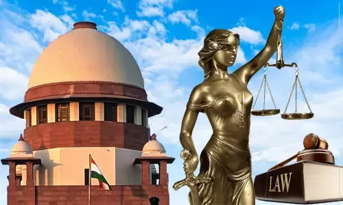 मणिपुर हिंसा : सुप्रीम कोर्ट ने राहत शिविरों की निगरानी, मुआवजा तय करने को 3 महिला जजों का पैनल बनाया मणिपुर हिंसा : सुप्रीम कोर्ट ने राहत शिविरों की निगरानी, मुआवजा तय करने को 3 महिला जजों का पैनल बनाया