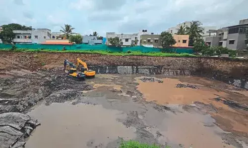 कंट्रोल ब्लास्टिंग’ से इमारत व बंगलों को लगे झटके