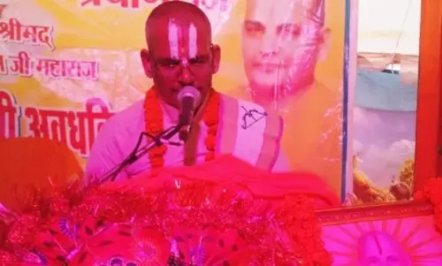 शाहनगर के रामहर्षण कुंज में चल रही श्रीमद् भागवत कथा