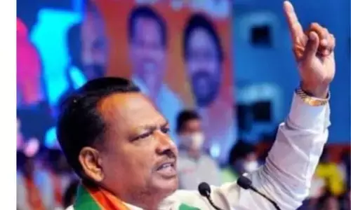 तेलंगाना बीजेपी को झटका, पूर्व मंत्री चंद्रशेखर ने दिया इस्तीफा तेलंगाना बीजेपी को झटका, पूर्व मंत्री चंद्रशेखर ने दिया इस्तीफा