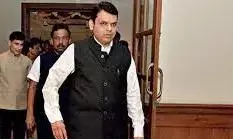 फडणवीस बोले - मुझे जानकारी नहीं अजित और शरद पवार के बीच मुलाकात हुई फडणवीस बोले - मुझे जानकारी नहीं अजित और शरद पवार के बीच मुलाकात हुई