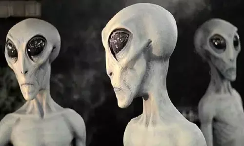 अब एलियंस से हो सकेगा संपर्क, वैज्ञानिकों ने निकाला शानदार तरीका, इस खेल को खेलने का दिया जाएगा न्योता अब एलियंस से हो सकेगा संपर्क, वैज्ञानिकों ने निकाला शानदार तरीका, इस खेल को खेलने का दिया जाएगा न्योता