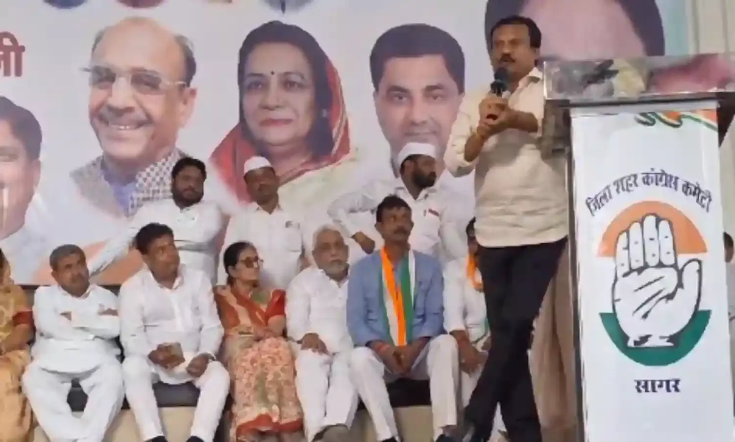 मध्य प्रदेश: केंद्र सरकार पर ताला लगाकर मोदी जी कर्नाटक में डटे रहे, लेकिन जनता ने नकार दिया - सज्जन सिंह वर्मा