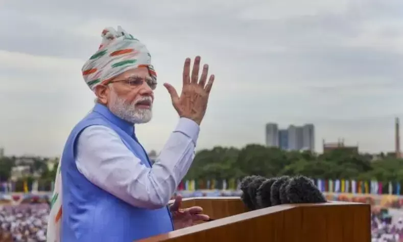 स्वतंत्रता दिवस के मौके पर पीएम मोदी के पिछले नौ सालों की बड़ी घोषणाएं,  स्वच्छ भारत मिशन से लेकर वोकल फॉर लोकल तक के सफर में कितना बदला भारत?