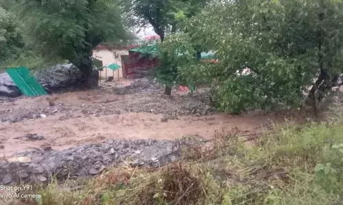 चमोली जिले के सोल घाटी क्षेत्र में बादल फटा, थराली व केरा गांव में भारी नुकसान