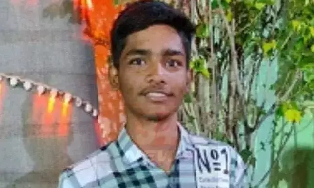 16 वर्षीय किशोर ने गौशाला में लगाई फांसी
