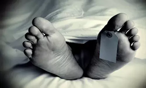 बिहार के भागलपुर में डूबते को बचाने के लिए कुएं में कूदेे 3 लोगों की जहरीली गैस से मौत बिहार के भागलपुर में डूबते को बचाने के लिए कुएं में कूदेे 3 लोगों की जहरीली गैस से मौत