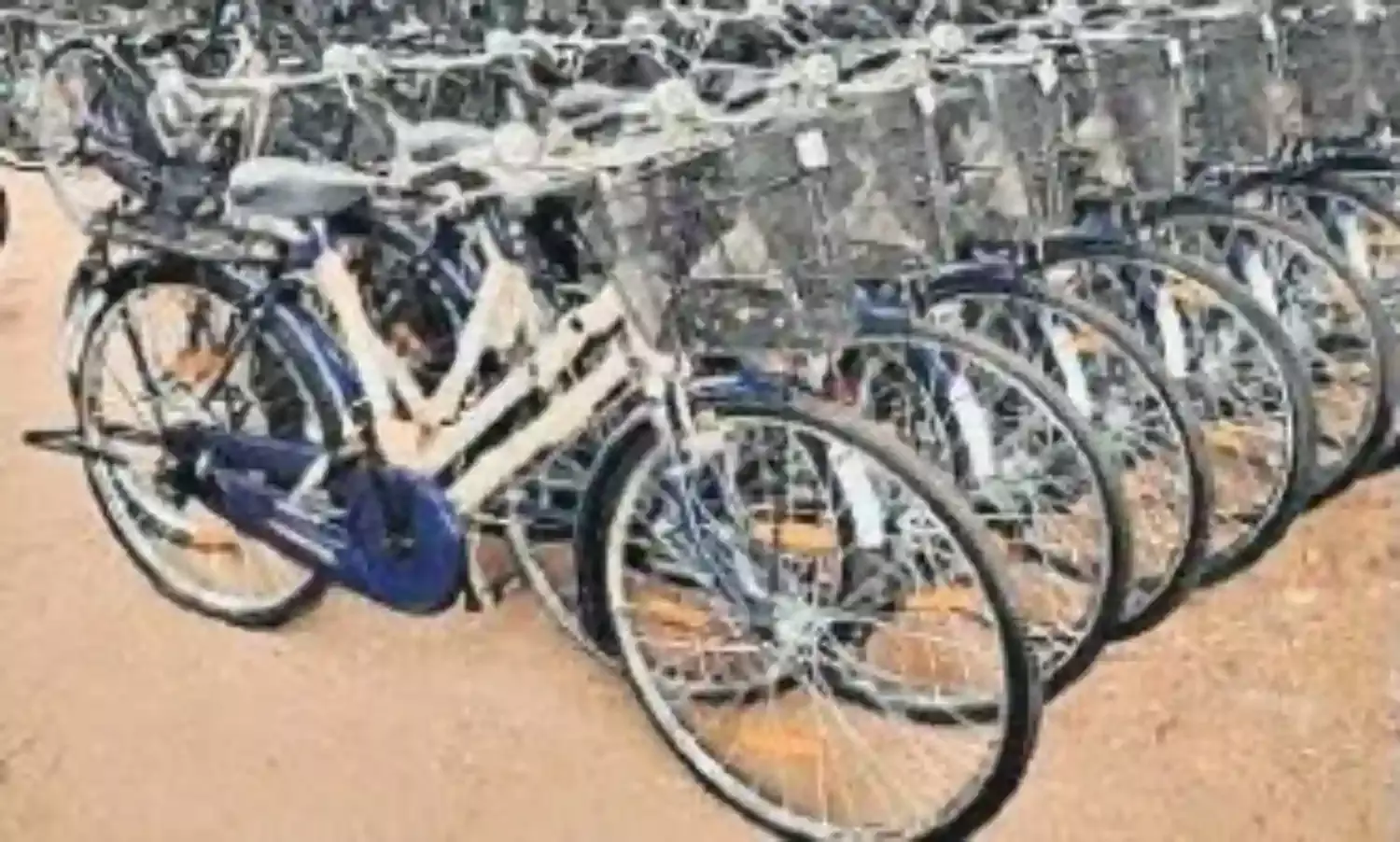 कक्षा 6वीं और 9वीं में प्रवेश लेने वाले छात्रों के खातों में आज पहुँचेगी राशि