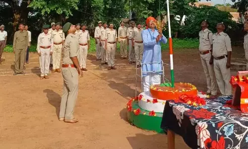 पवई में हर्षाेल्लास के साथ मनाया गया स्वतंत्रता दिवस