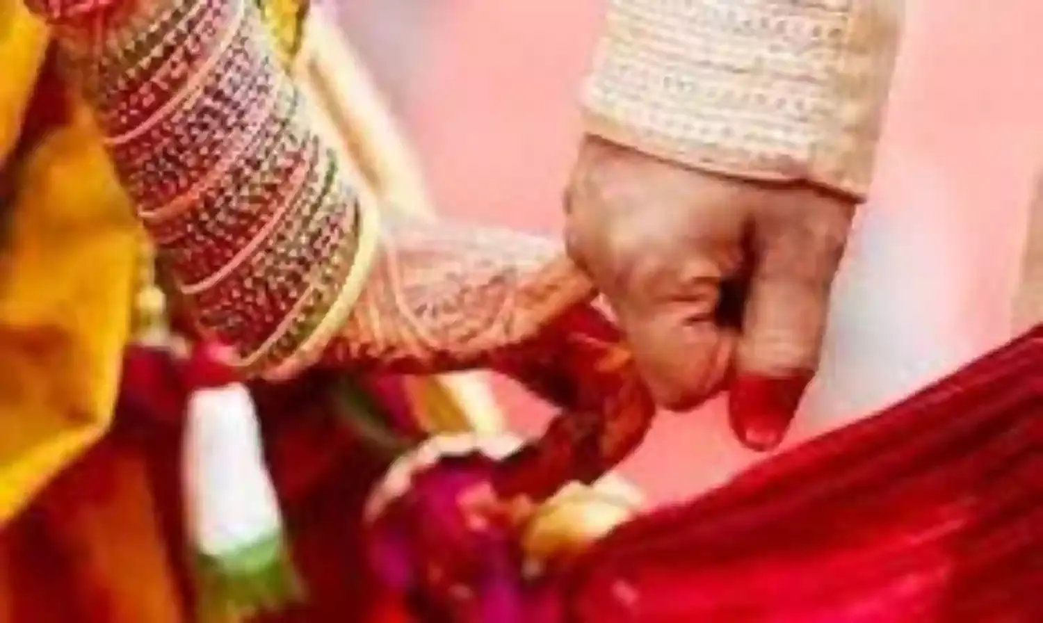 शादी के लिए बना फर्जी जीएसटी कमिश्नर