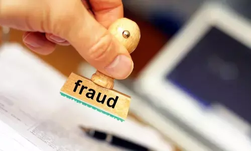 निवेश पर भारी रिटर्न का झांसा देकर 92 लोगों से 94 लाख की धोखाधड़ी निवेश पर भारी रिटर्न का झांसा देकर 92 लोगों से 94 लाख की धोखाधड़ी