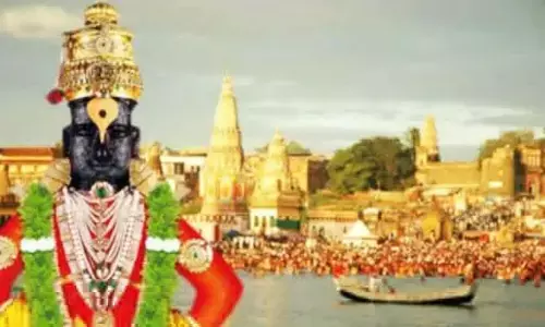 अधिकमास में जमकर चढ़ा चढ़ावा- पंढरपुर मंदिर समिति हुई मालामाल अधिकमास में जमकर चढ़ा चढ़ावा- पंढरपुर मंदिर समिति हुई मालामाल