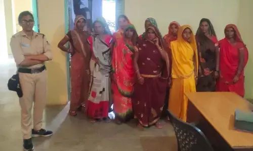 गेहूं खरीदी में 57 लाख के गबन पर समूह अध्यक्ष समेत 11 महिलाएं गिरफ्तार