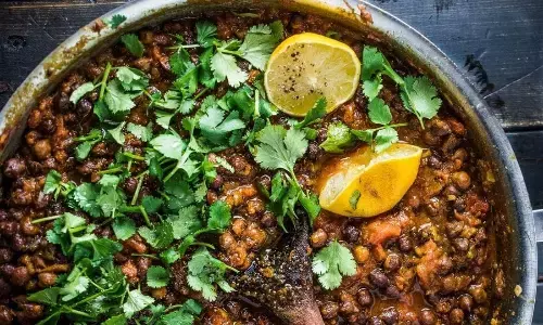 नाग पंचमी पर बनाएं स्पेशल मसाला चना, इस आसान रेसिपी से नाग पंचमी पर बनाएं स्पेशल मसाला चना, इस आसान रेसिपी से