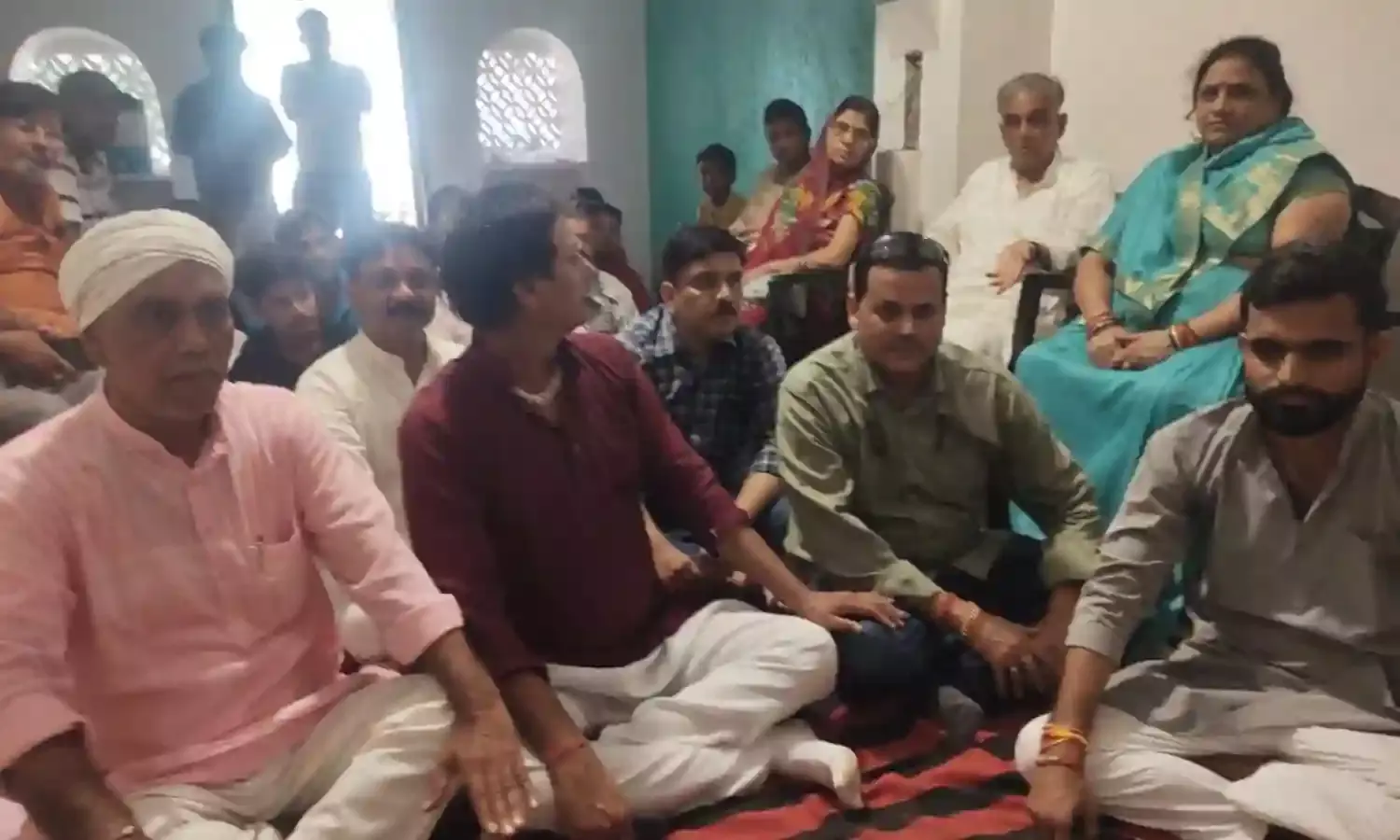 कांग्रेस ने मनाई भारत रत्न राजीव गांधी की जयंती