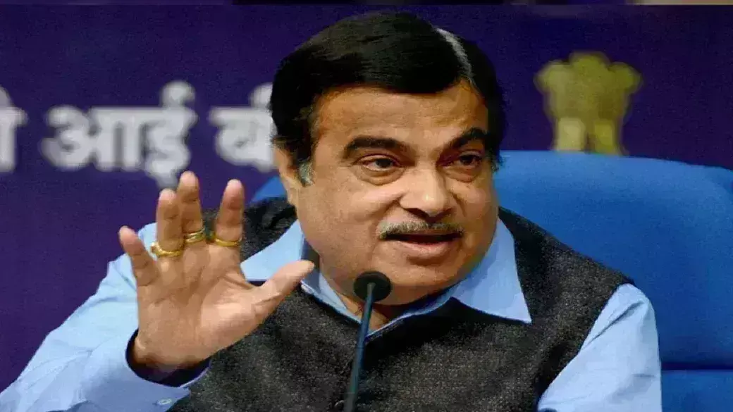 गडकरी को ऑफर, इंडिया में आओ पीएम बनाएंगे
