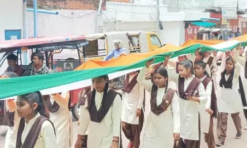 नगर में अखिल भारतीय विद्यार्थी परिषद ने निकाली 750 फिट लंबी तिरंगा यात्रा