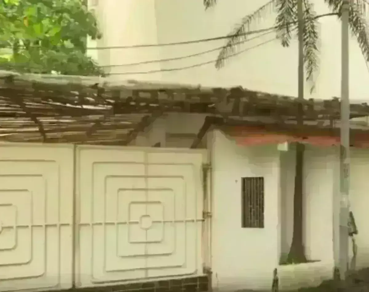 नीलाम नहीं होगा सनी देओल का बंगला, अभिनेता ने कर्ज चुकाने की पेशकश की नीलाम नहीं होगा सनी देओल का बंगला, अभिनेता ने कर्ज चुकाने की पेशकश की