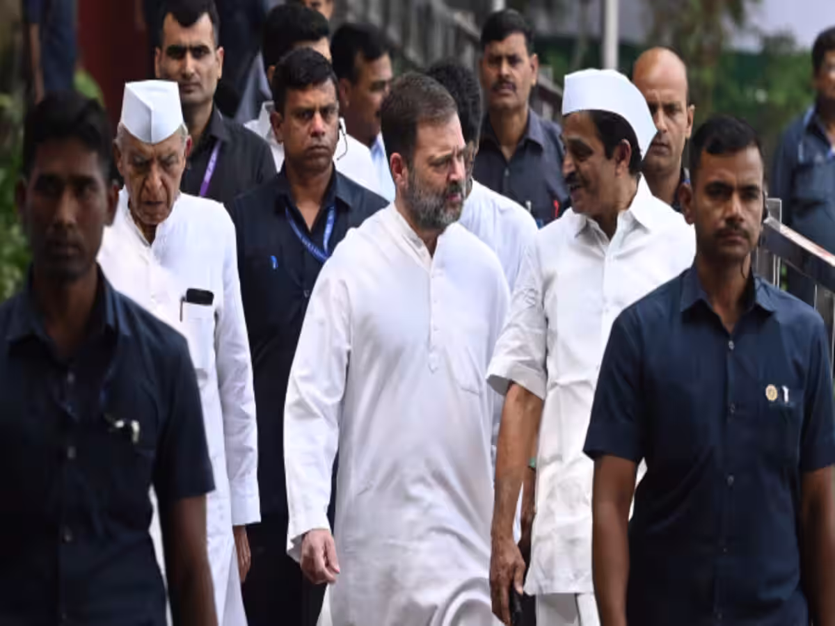 मानहानि मामला : निचली अदालत के आदेश को राहुल गांधी ने हाई कोर्ट में चुनौती दी मानहानि मामला : निचली अदालत के आदेश को राहुल गांधी ने हाई कोर्ट में चुनौती दी