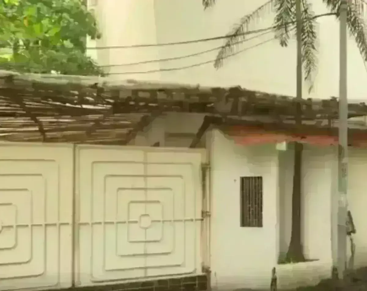 नीलाम नहीं होगा सनी देओल का बंगला, अभिनेता ने कर्ज चुकाने की पेशकश की नीलाम नहीं होगा सनी देओल का बंगला, अभिनेता ने कर्ज चुकाने की पेशकश की