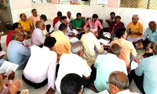 पेंशनर्स एसोसिएशन द्वारा हनुमान मंदिर में किया गया सुंदरकाण्ड का पाठ पेंशनर्स एसोसिएशन द्वारा हनुमान मंदिर में किया गया सुंदरकाण्ड का पाठ