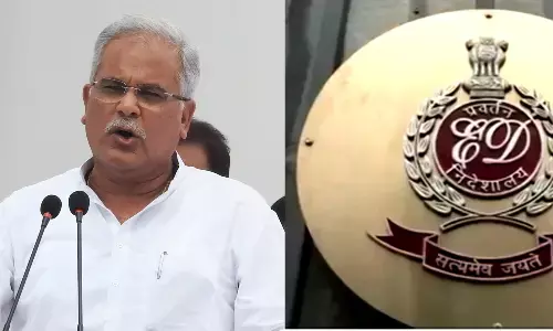छत्तीसगढ़ सीएम बघेल के ओएसडी के घर पर ईडी की छापेमारी छत्तीसगढ़ सीएम बघेल के ओएसडी के घर पर ईडी की छापेमारी
