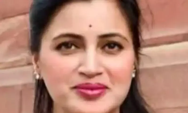 नवनीत राणा को फोन पर धमकी देने की शरारत पड़ी महंगी