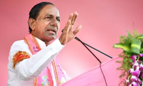 कांग्रेस व भाजपा के झूठे वादों पर विश्वास न करें : केसीआर कांग्रेस व भाजपा के झूठे वादों पर विश्वास न करें : केसीआर