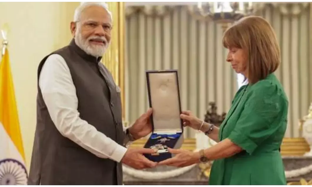 ग्रीस के सर्वोच्च नागरिक पुरस्कार से सम्मानित हुए पीएम नरेंद्र मोदी, चंद्रयान 3 की सफलता पर बोले - चांद पर तिरंगा फहराकर हमने दुनिया को भारत की क्षमताओं से अवगत कराया