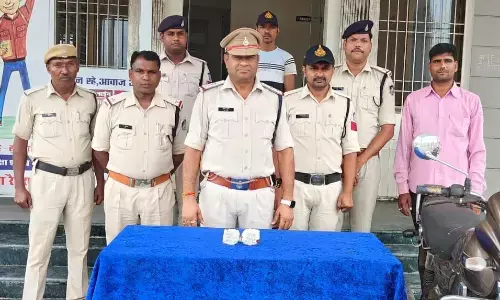 मोटर साइकिल बरामद, आरोपी चोर गिरफ्तार मोटर साइकिल बरामद, आरोपी चोर गिरफ्तार