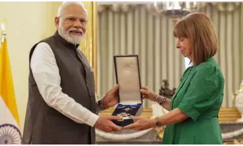 ग्रीस के सर्वोच्च नागरिक पुरस्कार से सम्मानित हुए पीएम नरेंद्र मोदी, चंद्रयान 3 की सफलता पर बोले - चांद पर तिरंगा फहराकर हमने दुनिया को भारत की क्षमताओं से अवगत कराया
