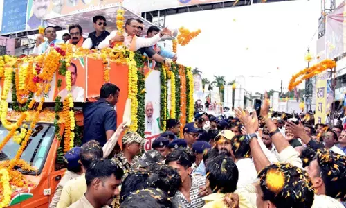 संस्कारधानी में मुख्यमंत्री का ढाई घंटे चला रोड शो