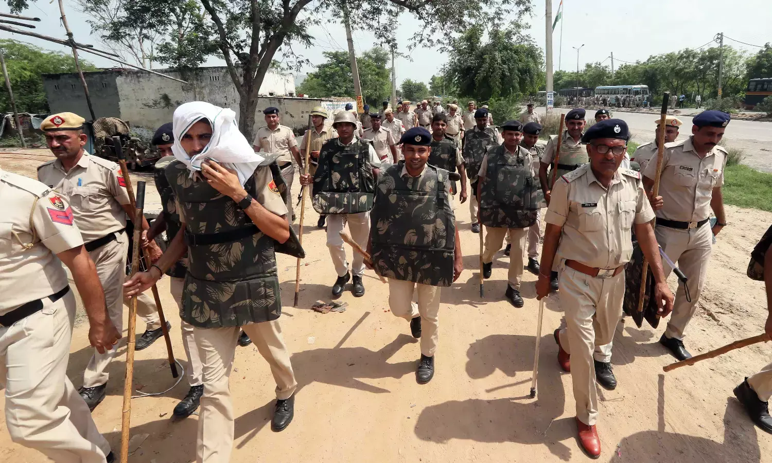हरियाणा : शोभा यात्रा से पहले नूंह में धारा 144 लागू, इंटरनेट सेवाएं निलंबित