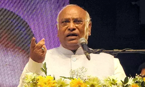 मुजफ्फरनगर में छात्र की पिटाई भाजपा-आरएसएस की नफरत भरी राजनीति का परिणाम: खड़गे