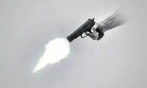 बिहार : अदालत परिसर में चली गोली, 2 कैदी घायल