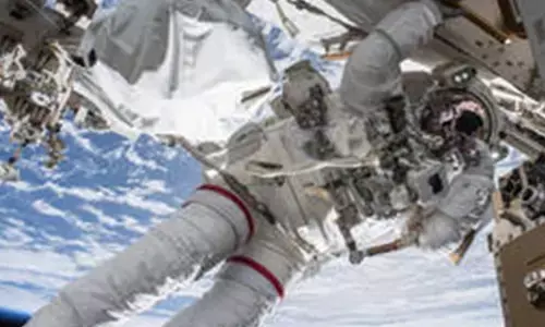 अंतरिक्ष यात्रियों की प्रतिरक्षा प्रणाली को हो सकता है खतरा : अध्ययन