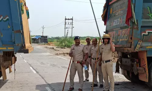 शोभायात्रा : नूंह में प्रतीकात्मक कर्फ्यू, निवासियों ने घर के अंदर रहना मुनासिब समझा