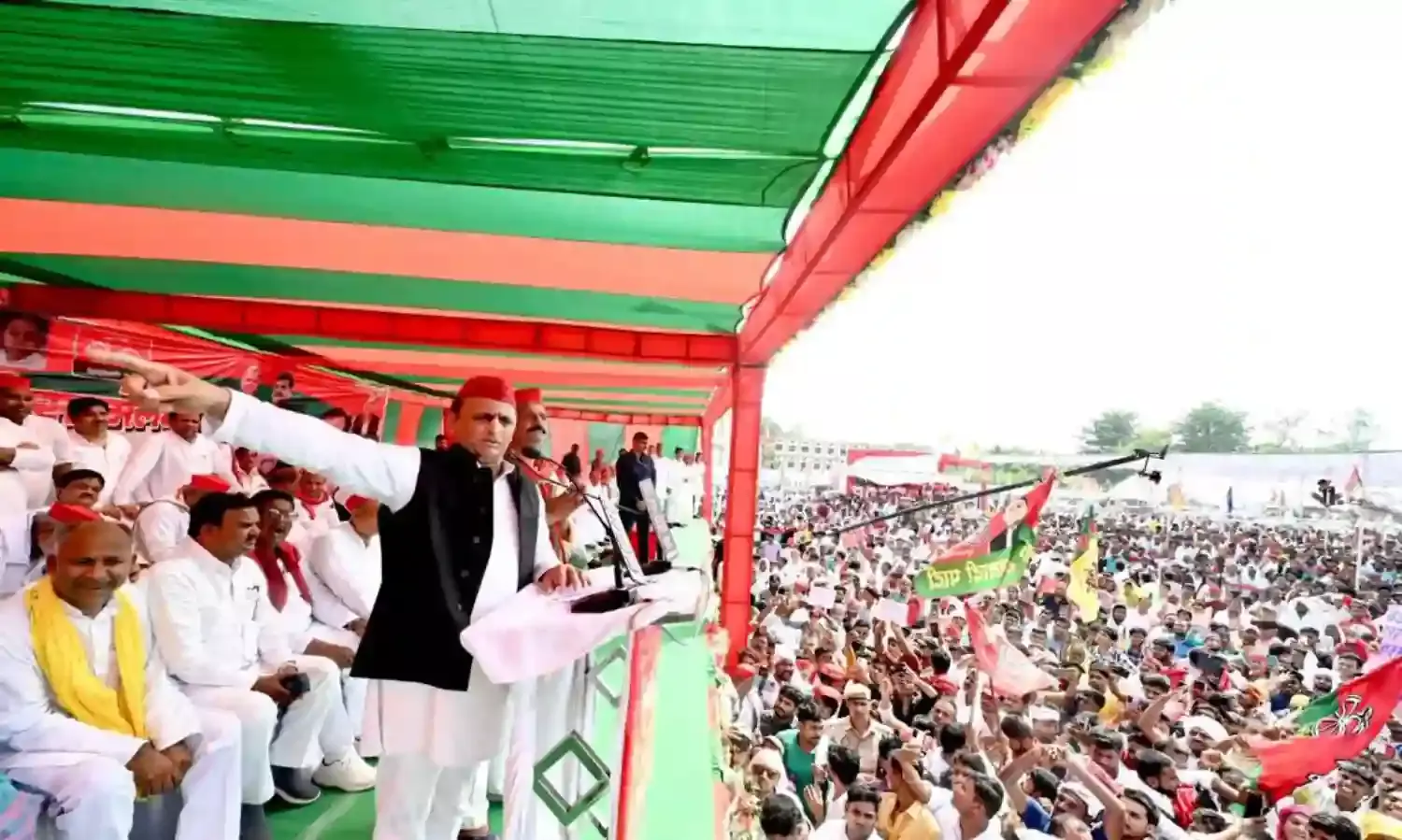 अखिलेश यादव बोले - इंडिया गठबंधन से भाजपा घबराई, यह 2024 के लिए बड़ा संदेश