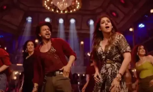 शाहरुख ने नॉट रमैया वस्तावैया में नयनतारा के साथ डांस फ्लोर पर मचाया धमाल 