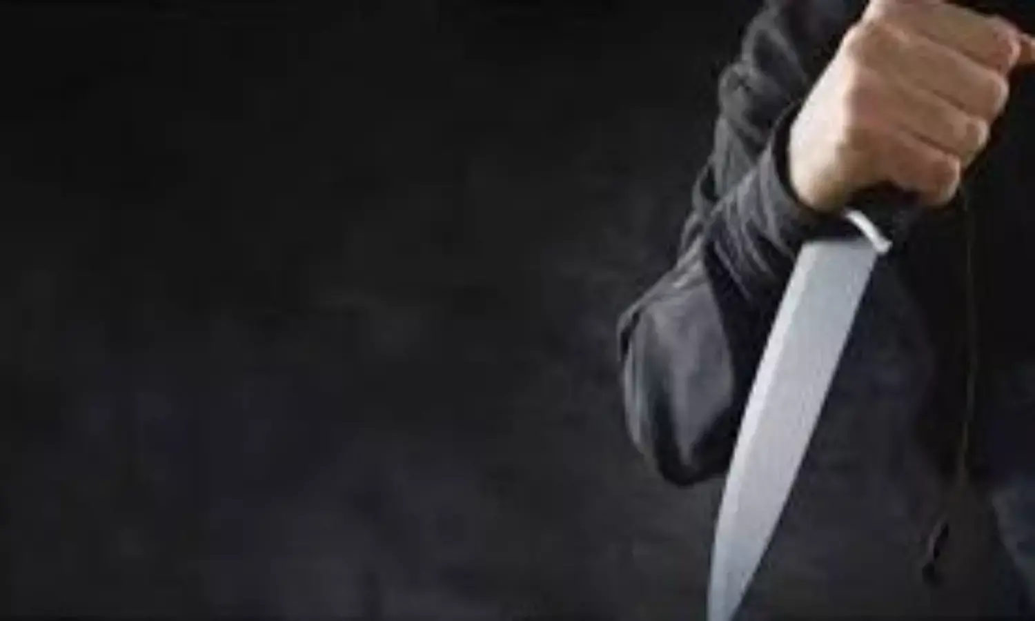 समझौते के लिए बुलाया और चाकू से सपा-सप वार कर मार डाला