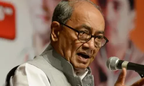 दिग्विजय पर झूठी जानकारी फैलाने के आरोप पर मामला दर्ज दिग्विजय पर झूठी जानकारी फैलाने के आरोप पर मामला दर्ज