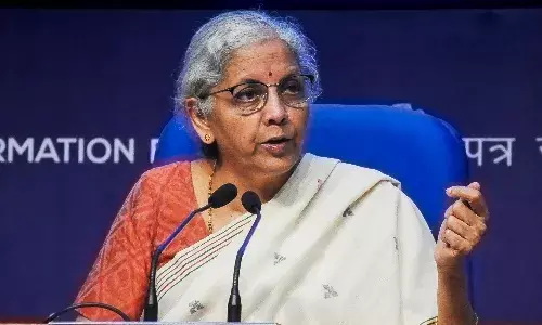 निर्मला ने ग्रामीण बैंकों को जनधन खातों की डुप्लीकेसी हटाने का दिया निर्देश  निर्मला ने ग्रामीण बैंकों को जनधन खातों की डुप्लीकेसी हटाने का दिया निर्देश